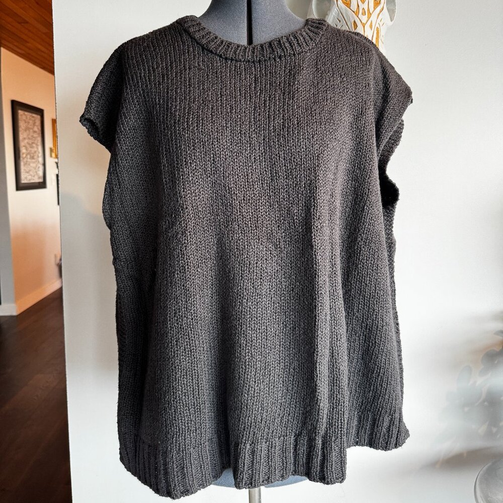 Eileen Fisher’s boxy cropped sweater